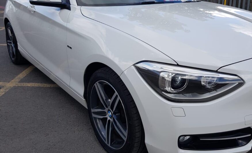 BMW 120i