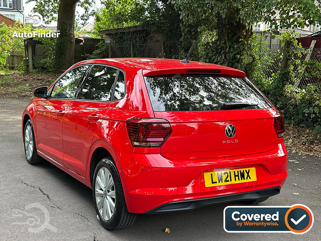 
								Volkswagen Polo full									