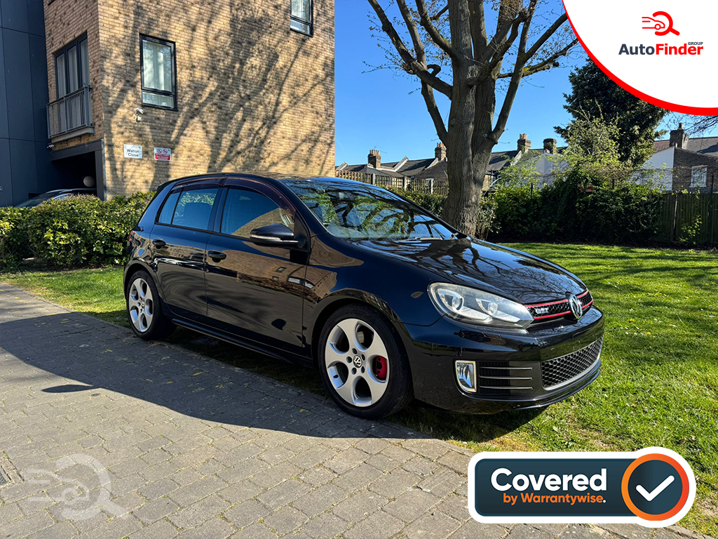 
								Volkswagen Golf GTI full									