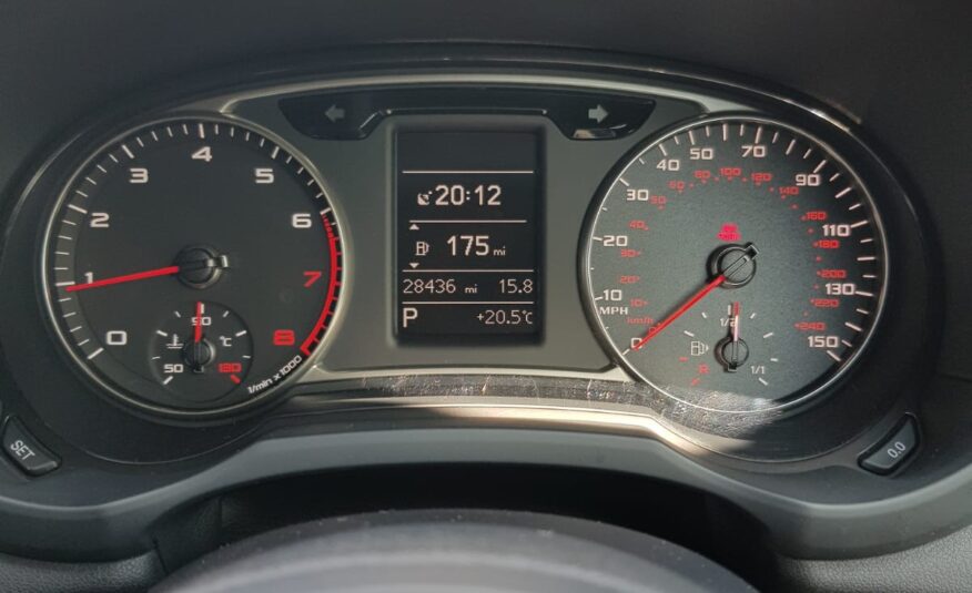 
								Audi A1 full									