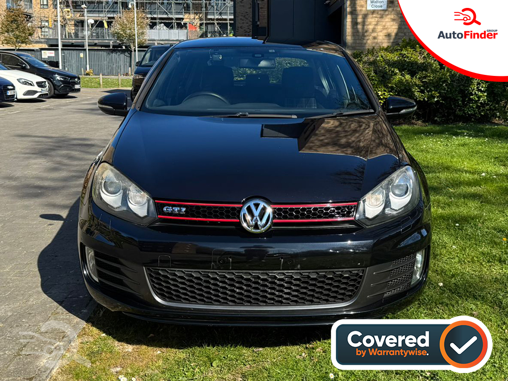 
								Volkswagen Golf GTI full									
