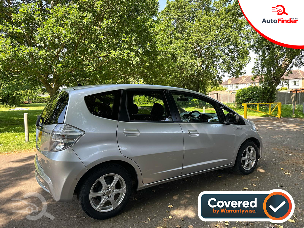 
								Honda Jazz Hybrid full									