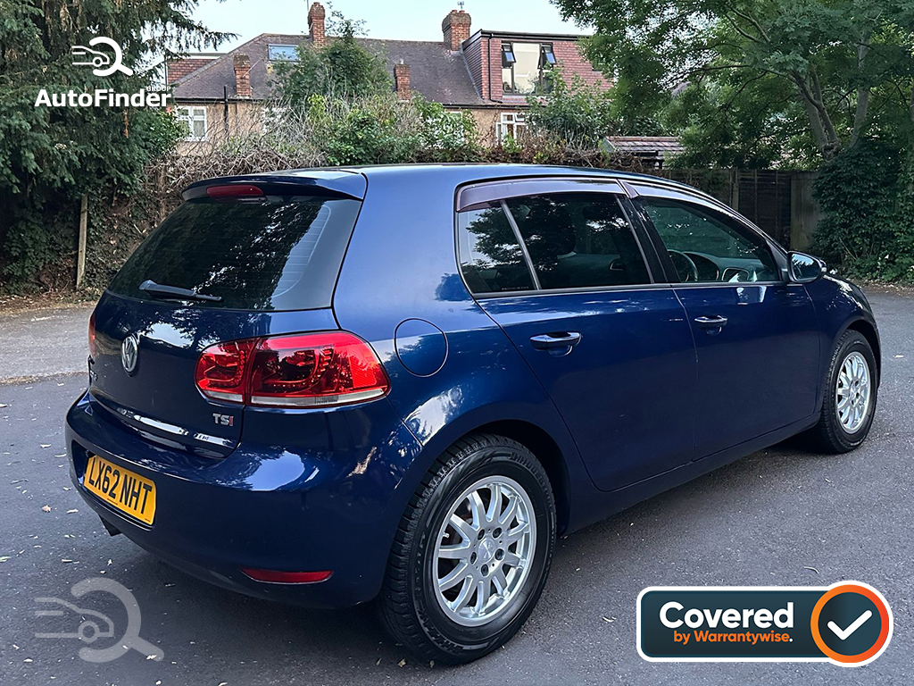 
								Volkswagen Golf full									