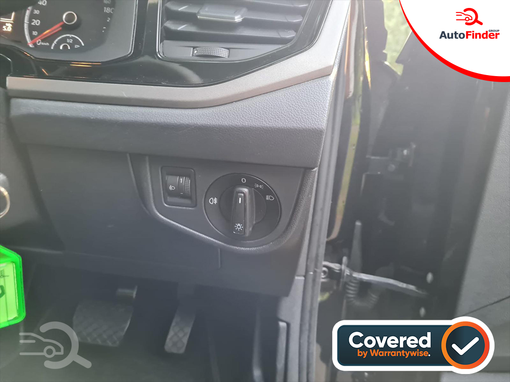 
								Volkswagen Polo full									