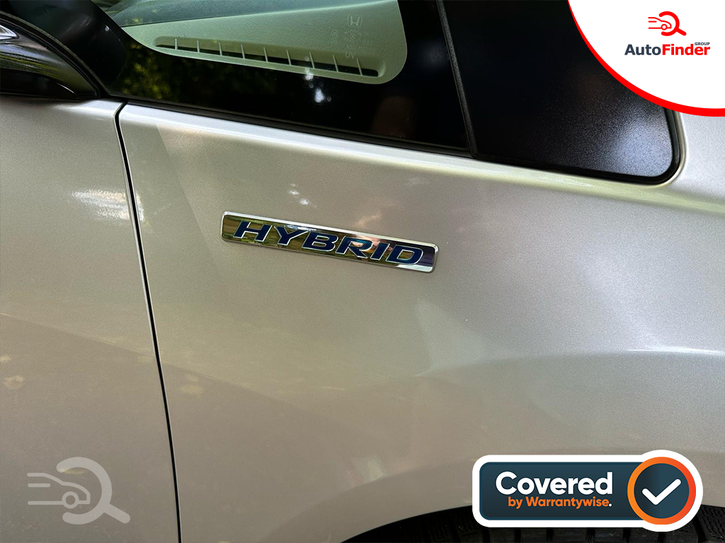 
								Honda Jazz Hybrid full									