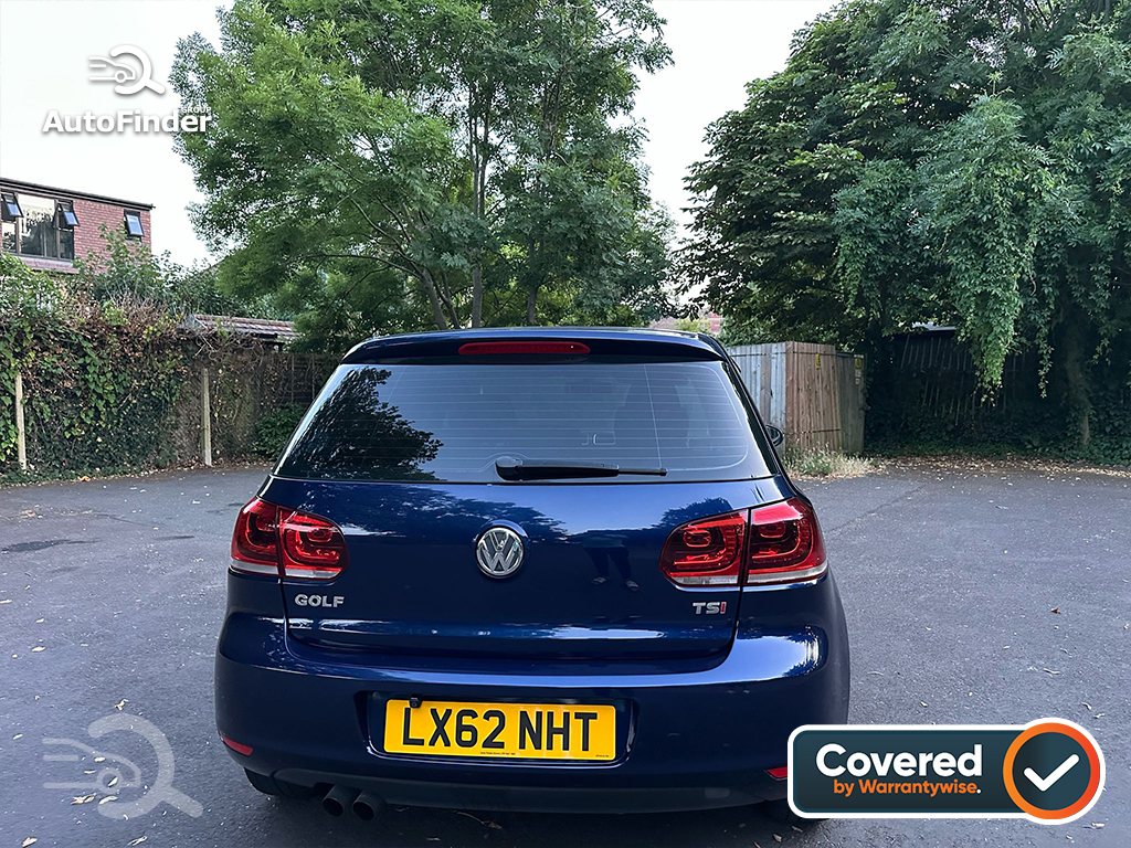 
								Volkswagen Golf full									