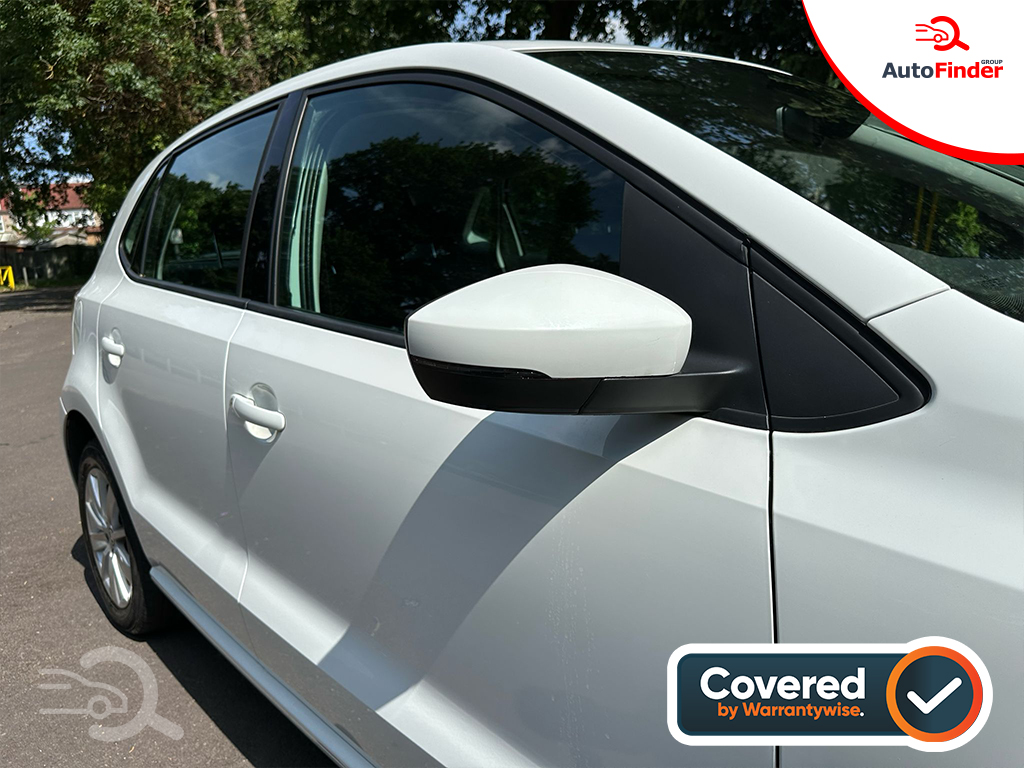 
								Volkswagen Polo full									