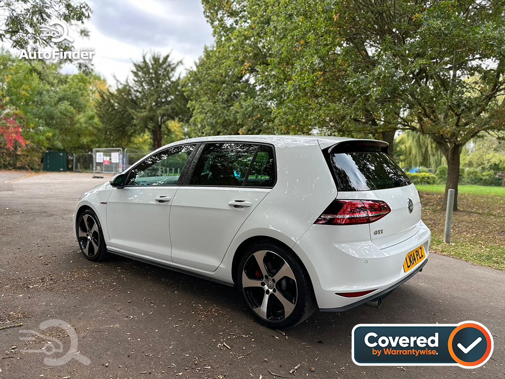 Volkswagen Golf GTI