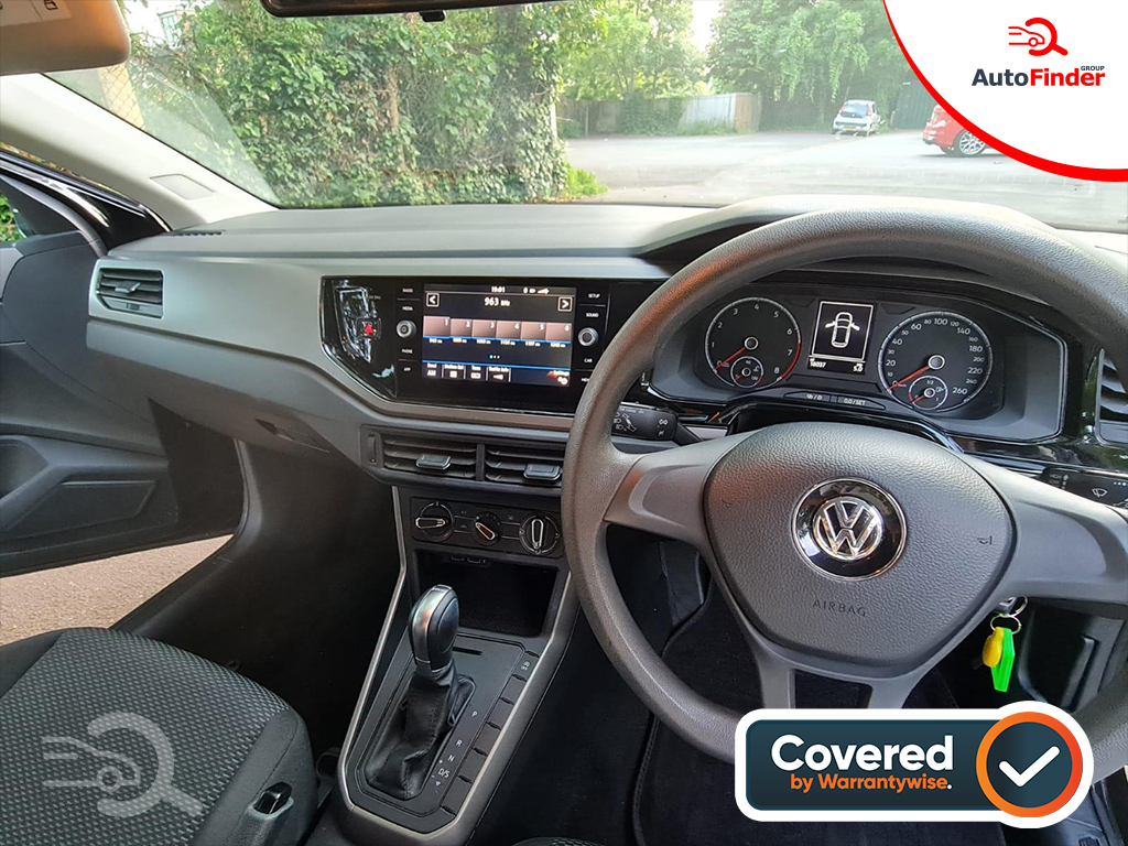 
								Volkswagen Polo full									