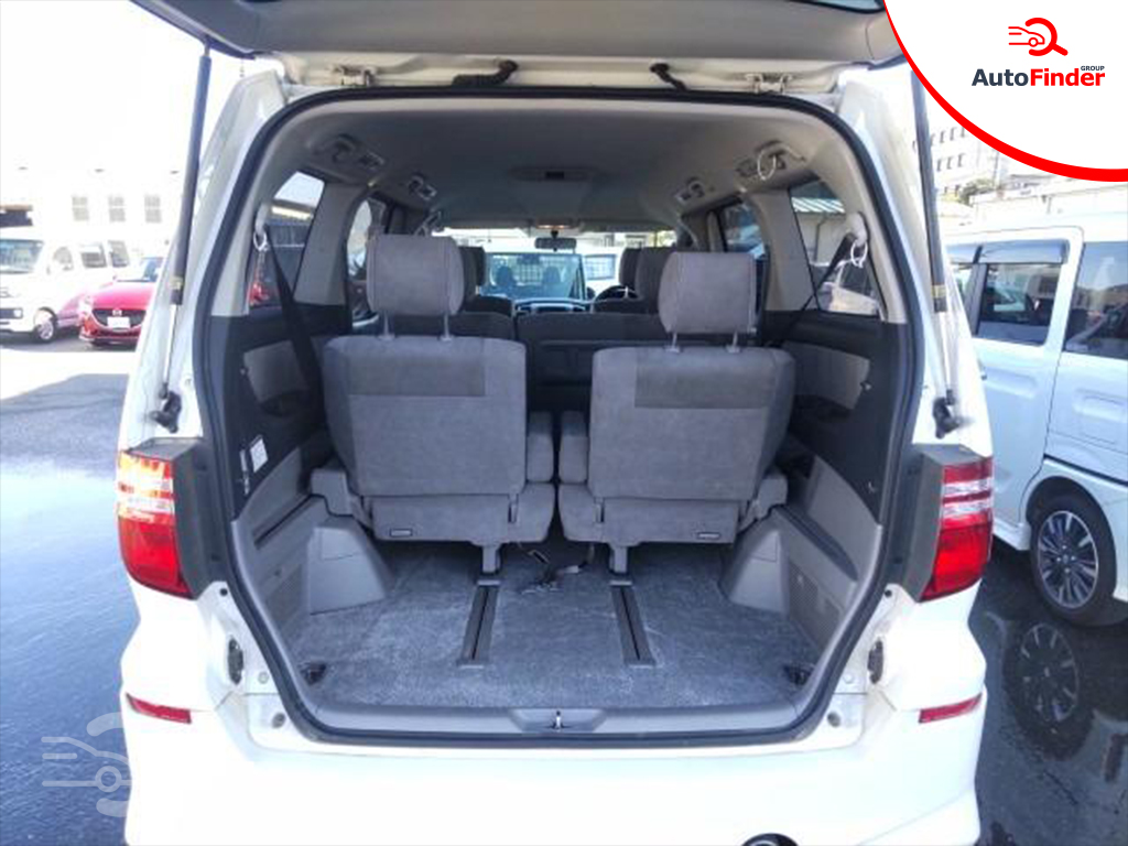 
								Toyota Alphard full									