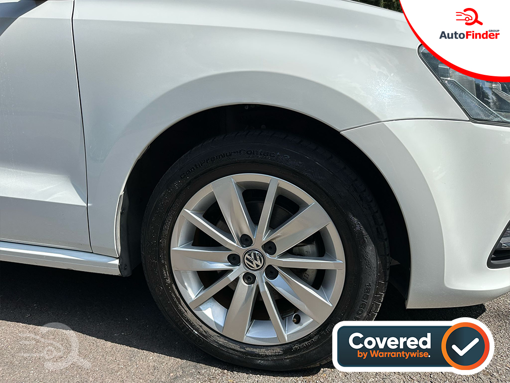 
								Volkswagen Polo full									