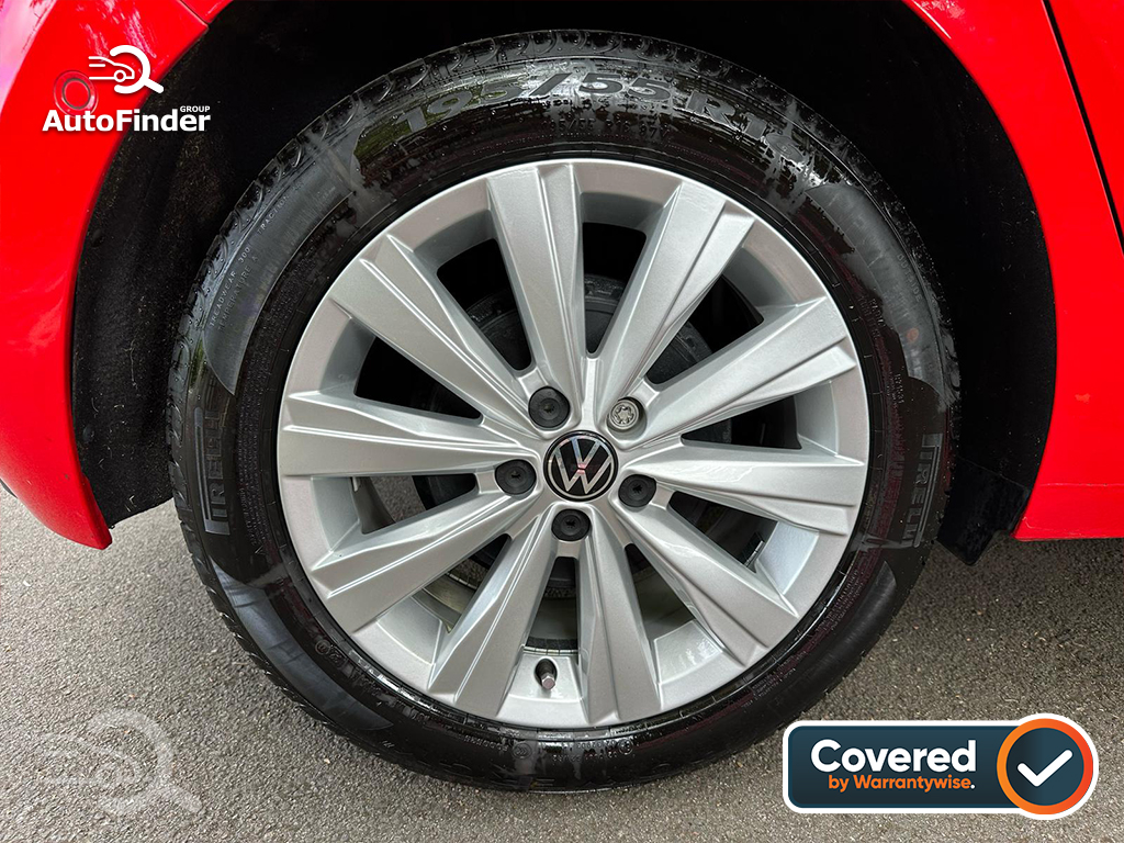 
								Volkswagen Polo full									