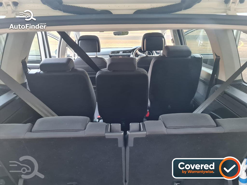 
								Volkswagen Touran full									