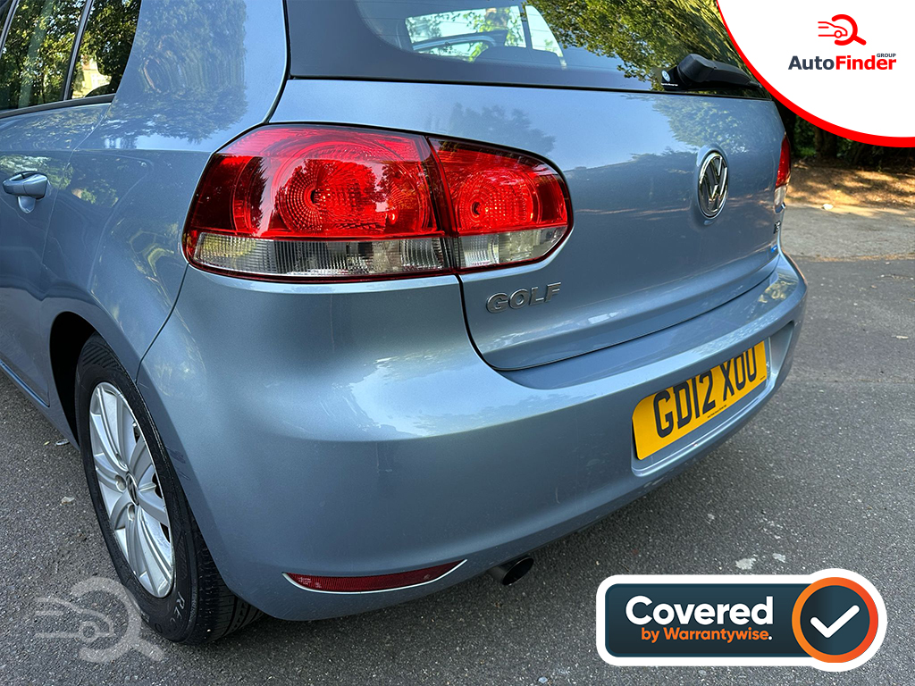 
								Volkswagen Golf full									