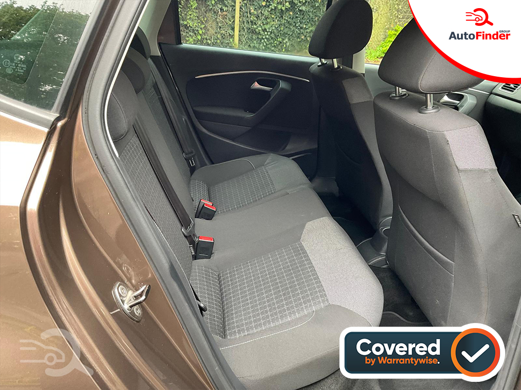 
								Volkswagen Polo full									