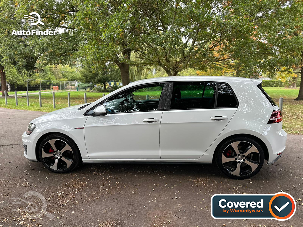 Volkswagen Golf GTI
