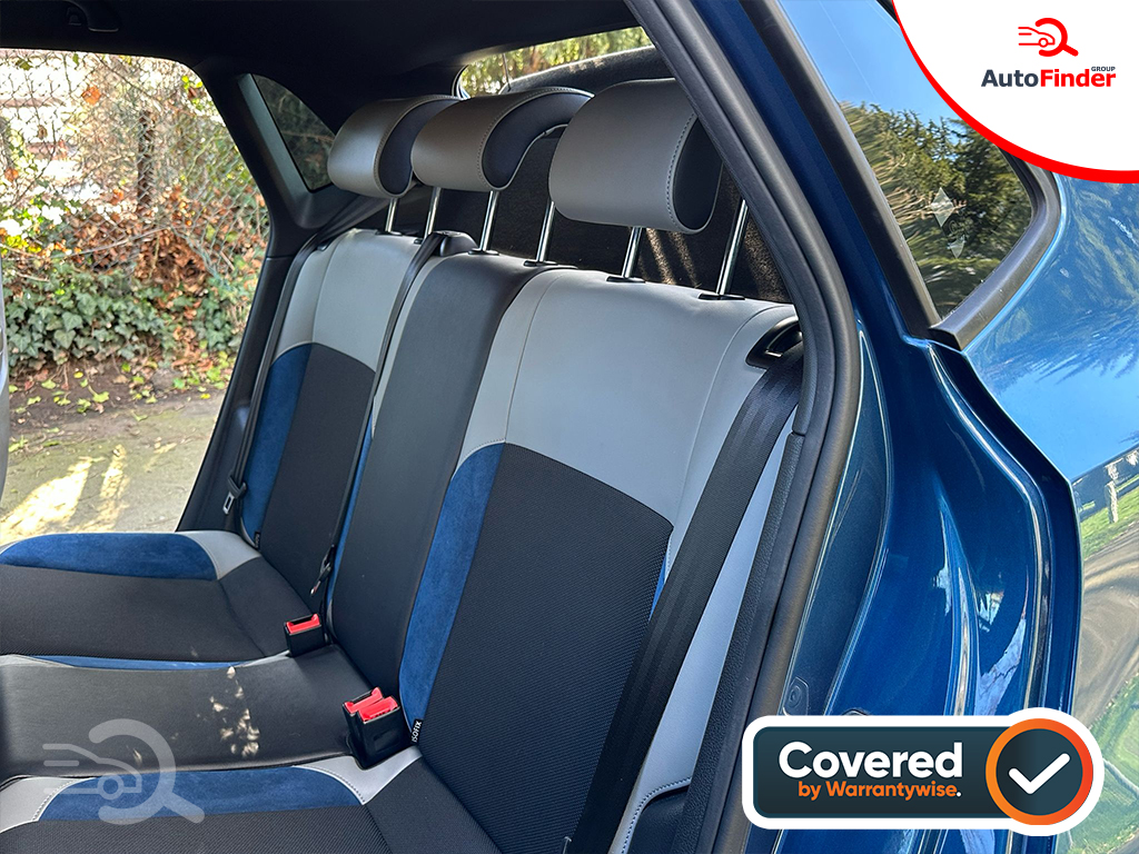 
								Volkswagen Polo full									