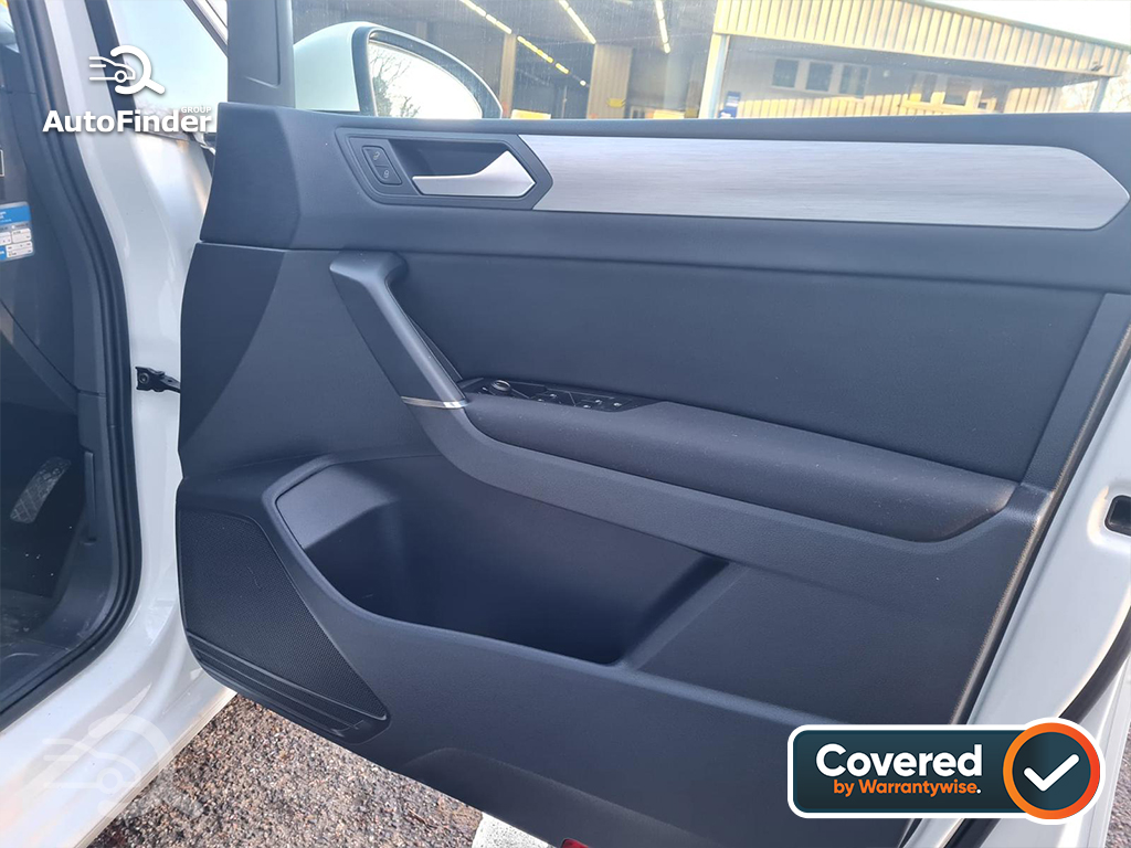 
								Volkswagen Touran full									