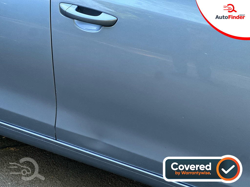 
								Volkswagen Golf full									