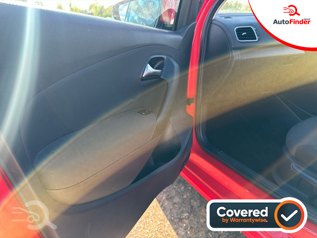 
								Volkswagen Polo TSI full									