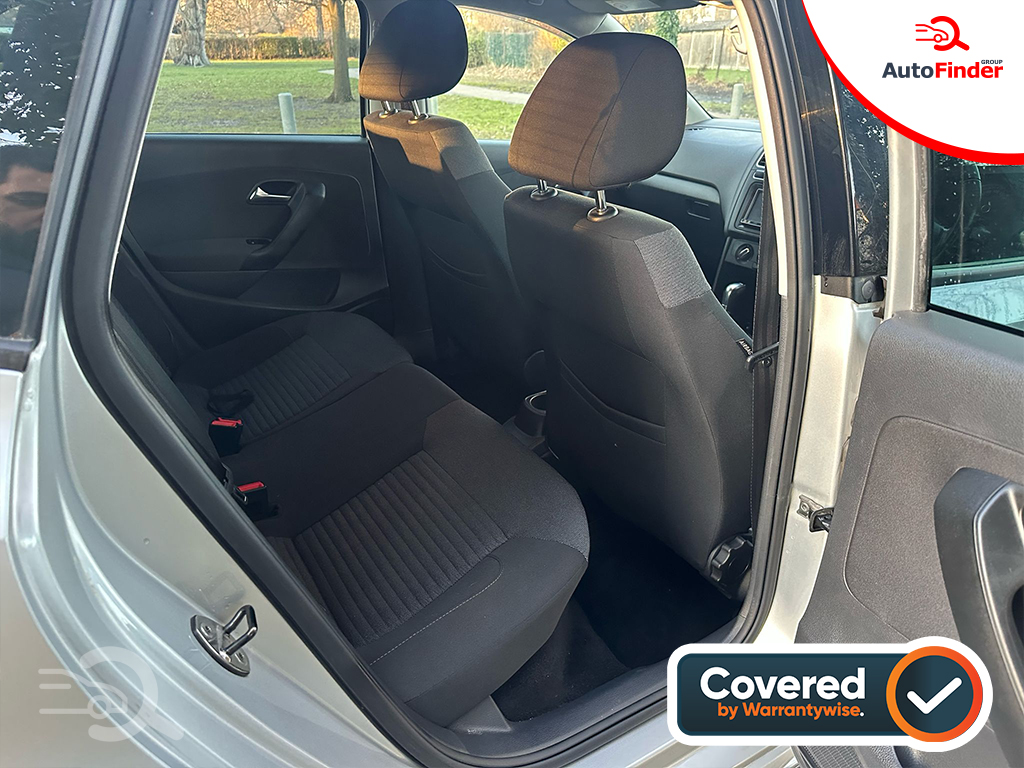 
								Volkswagen Polo full									