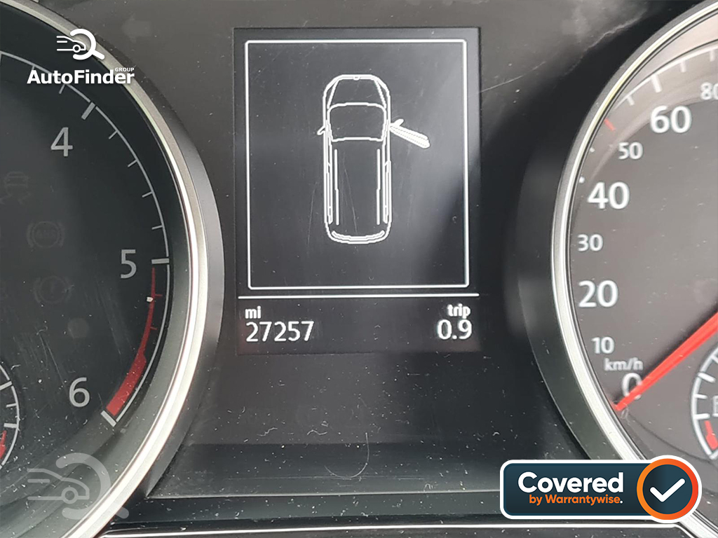 
								Volkswagen Touran full									