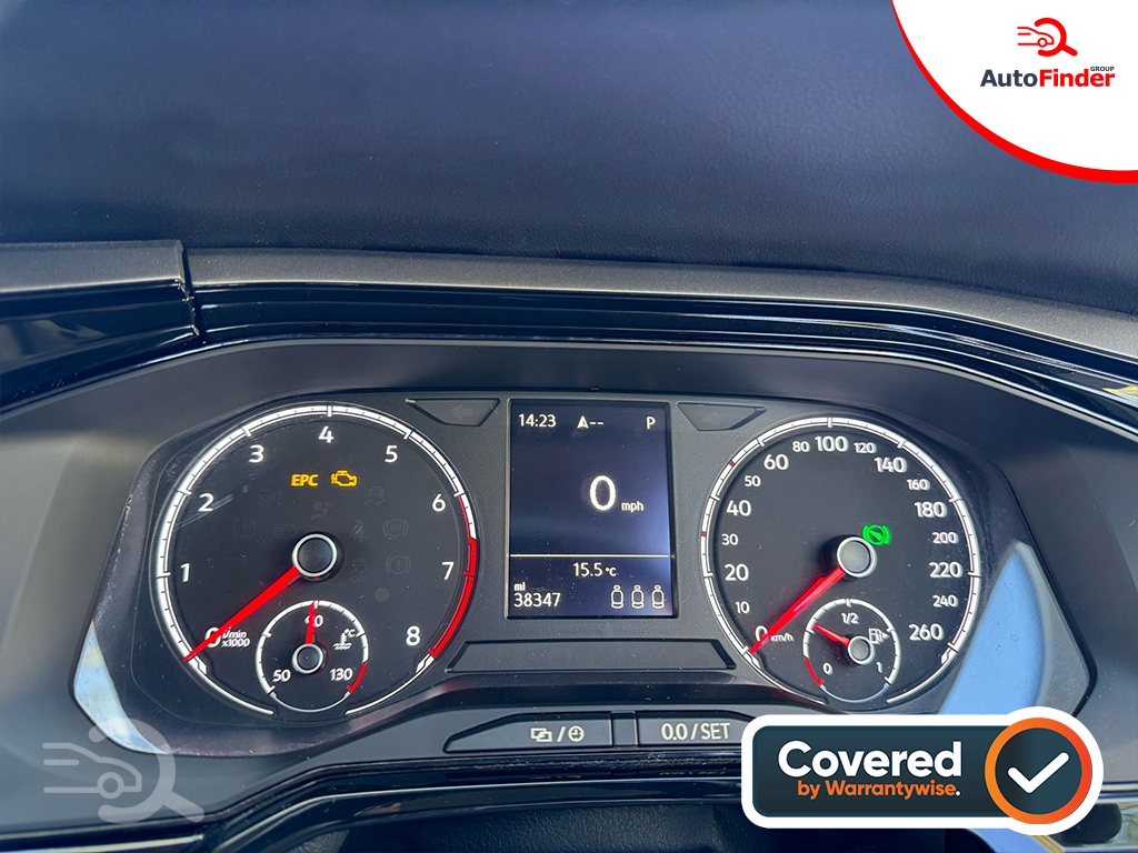 
								Volkswagen Polo TSI Highline full									