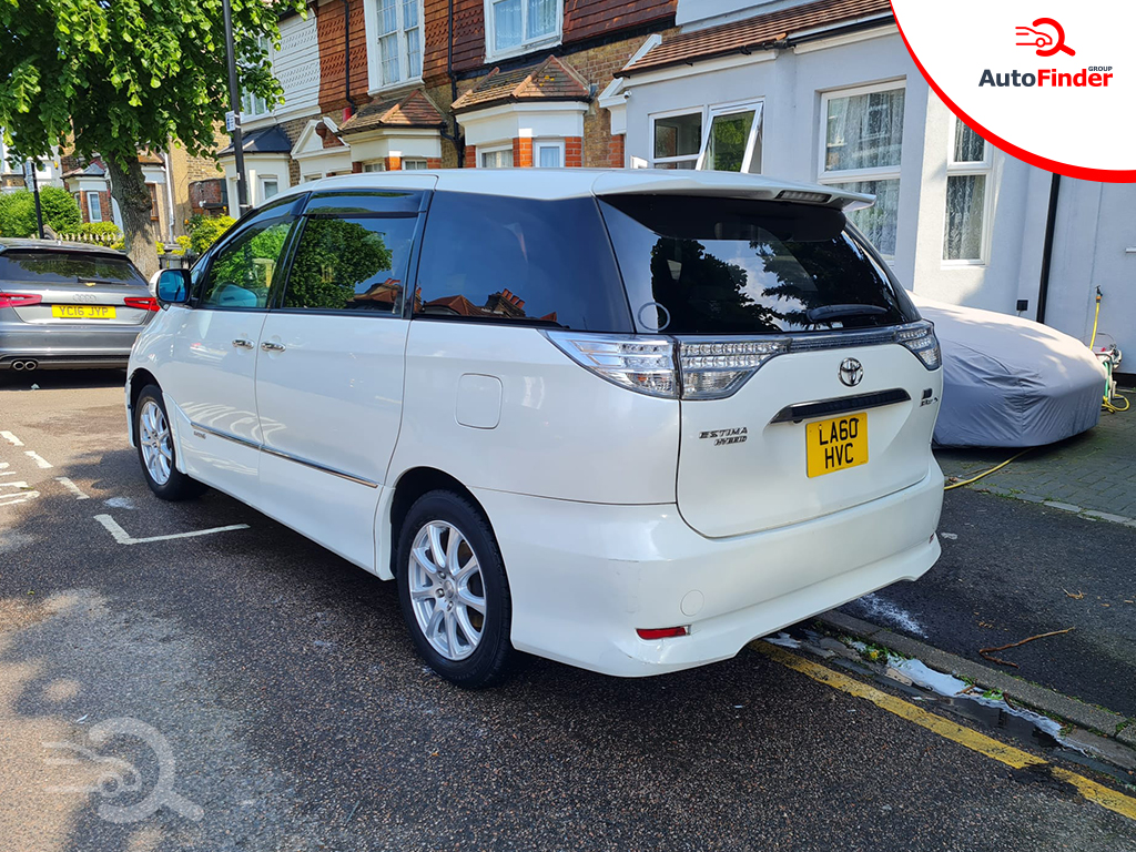 Toyota Estima