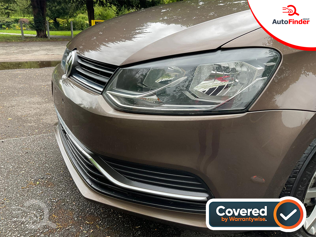 
								Volkswagen Polo full									