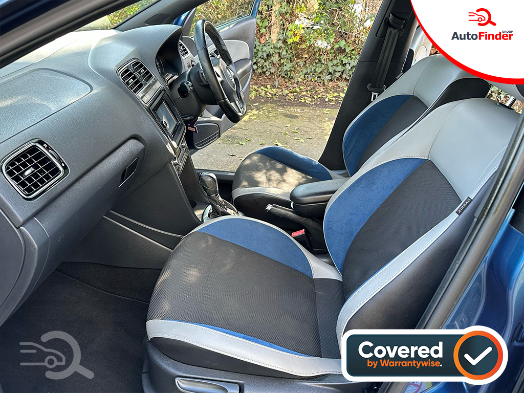 
								Volkswagen Polo full									