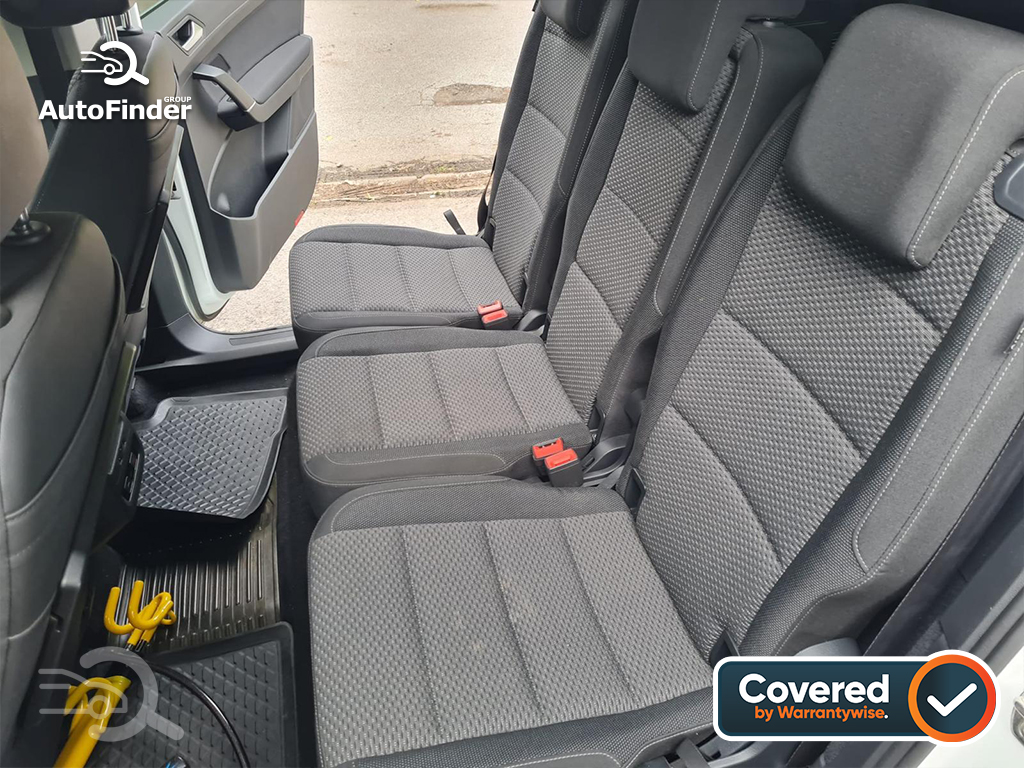 
								Volkswagen Touran full									