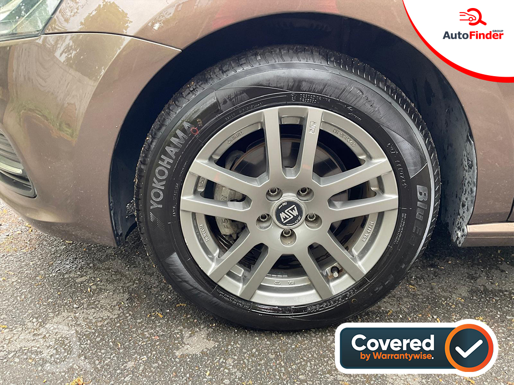 
								Volkswagen Polo full									