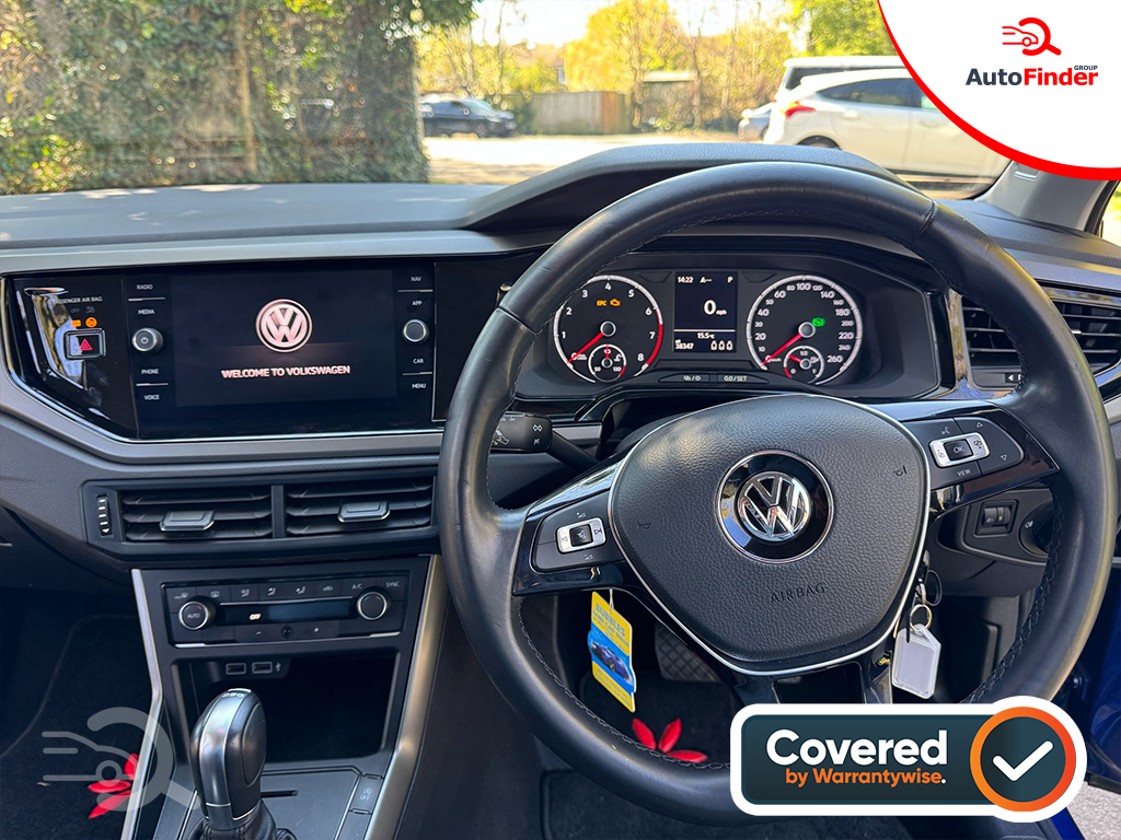 
								Volkswagen Polo TSI Highline full									