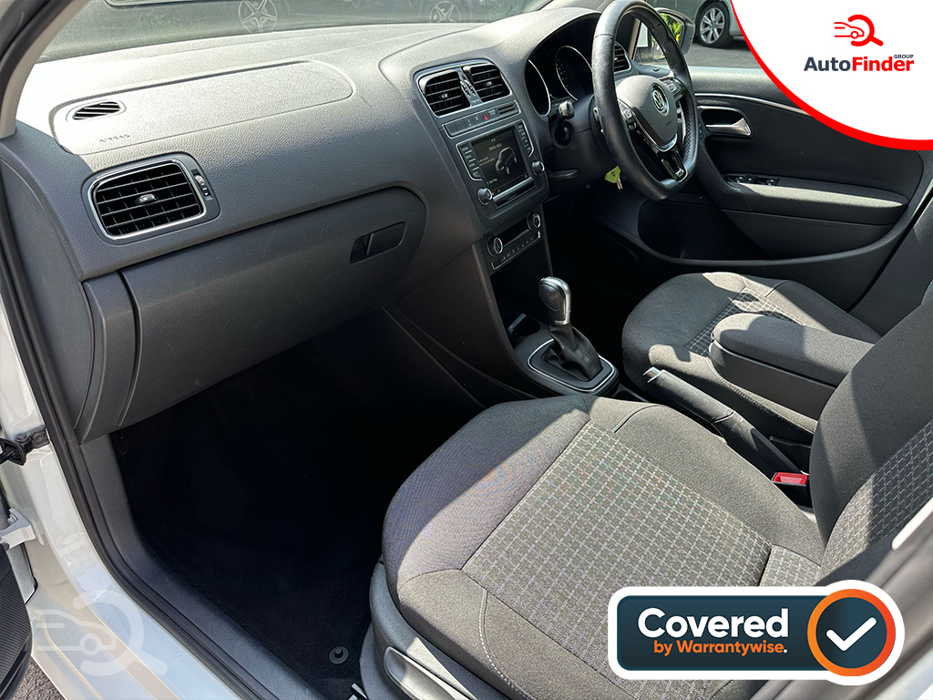 
								Volkswagen Polo full									