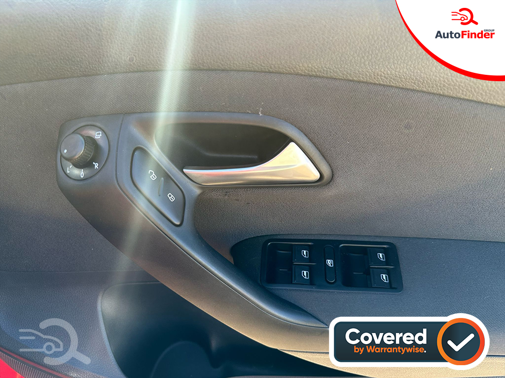 
								Volkswagen Polo TSI full									