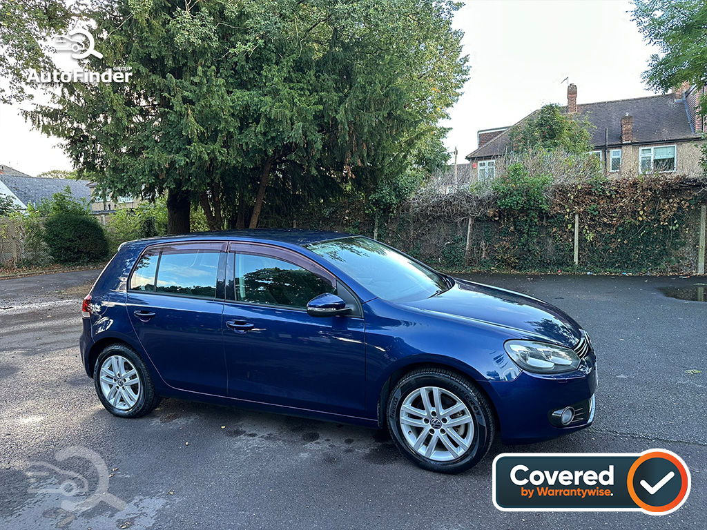 
								Volkswagen Golf full									