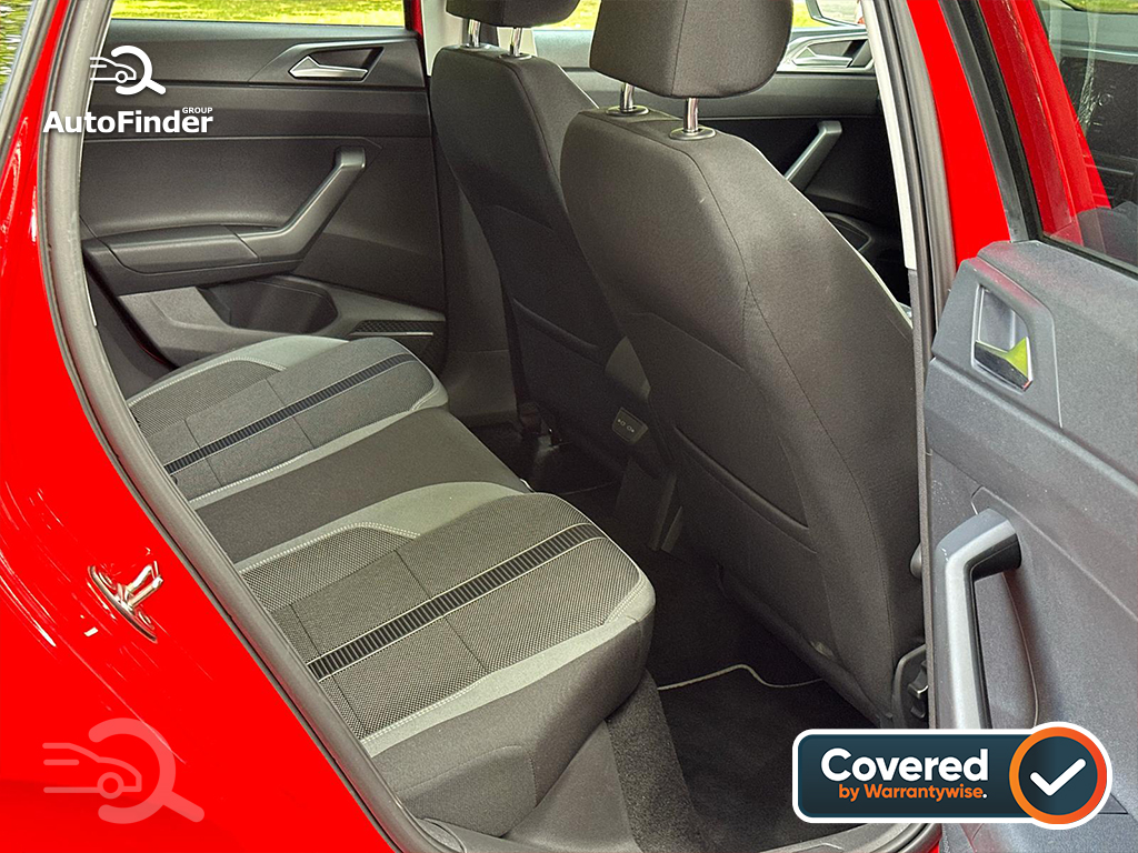 
								Volkswagen Polo full									