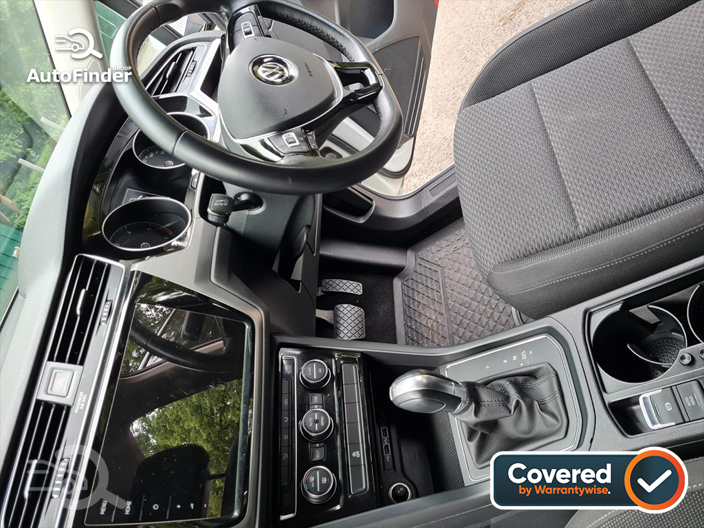 
								Volkswagen Touran full									