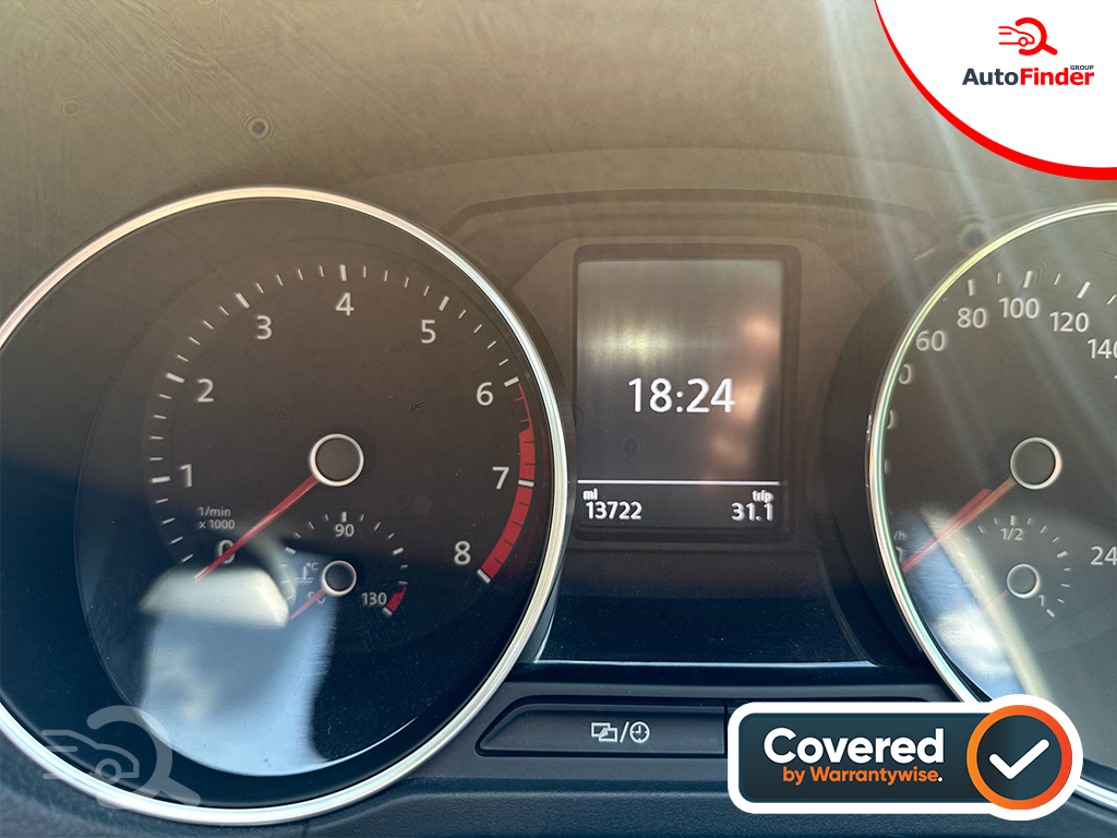 
								Volkswagen Polo full									