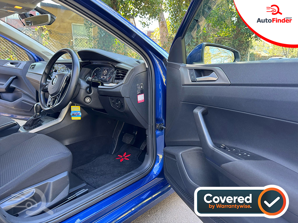 
								Volkswagen Polo TSI Highline full									