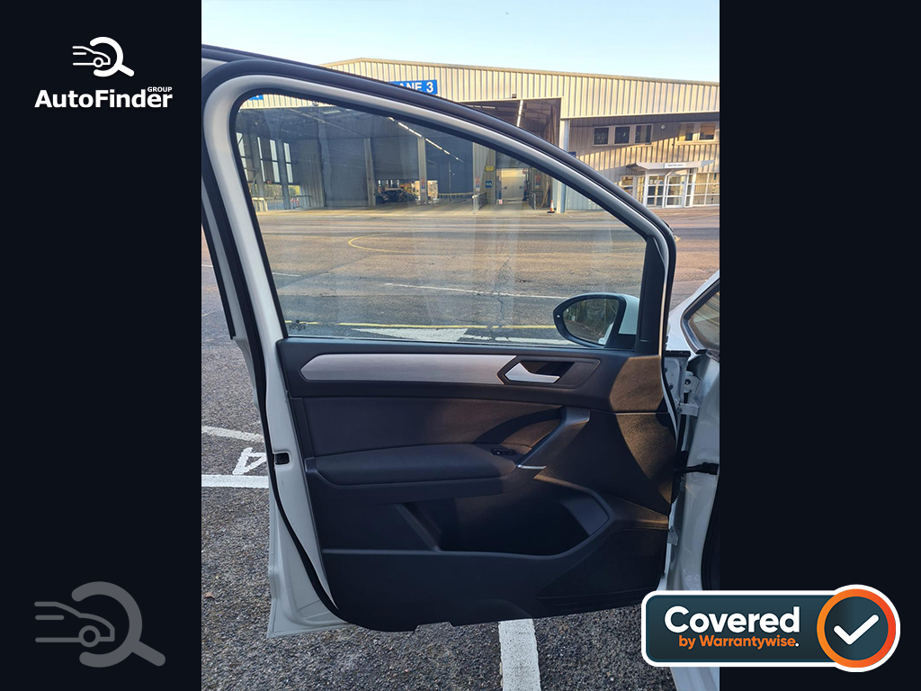 
								Volkswagen Touran full									