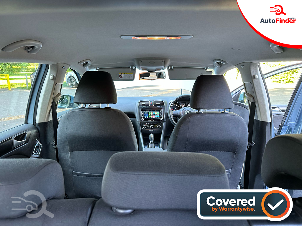 
								Volkswagen Golf full									