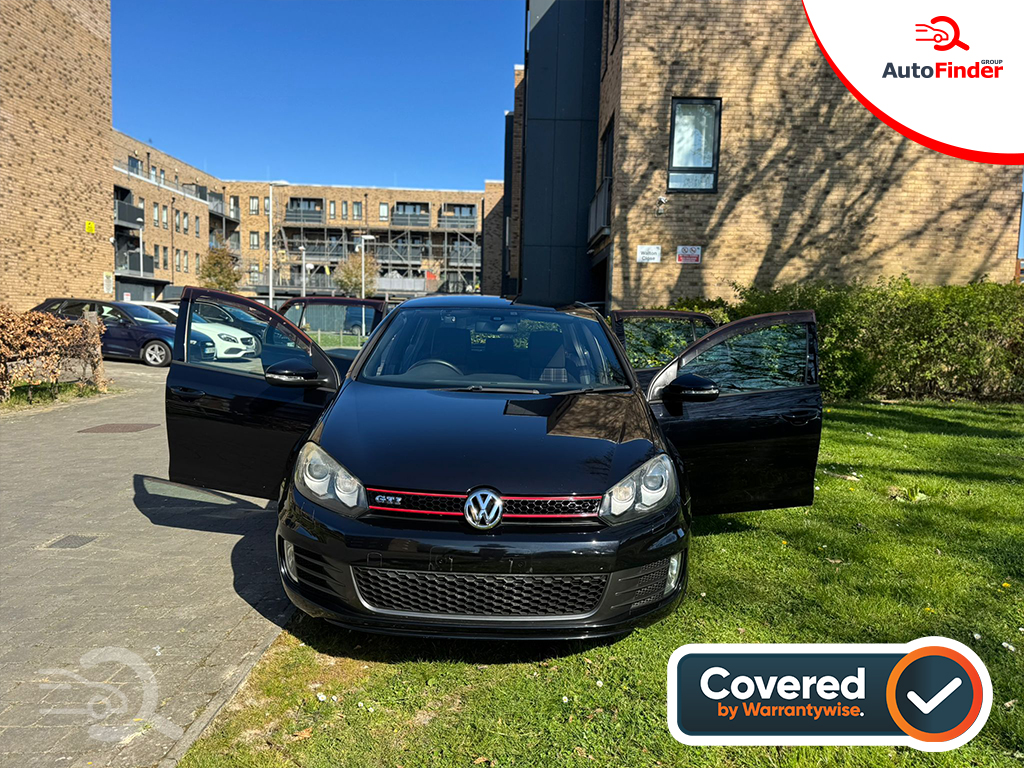 
								Volkswagen Golf GTI full									