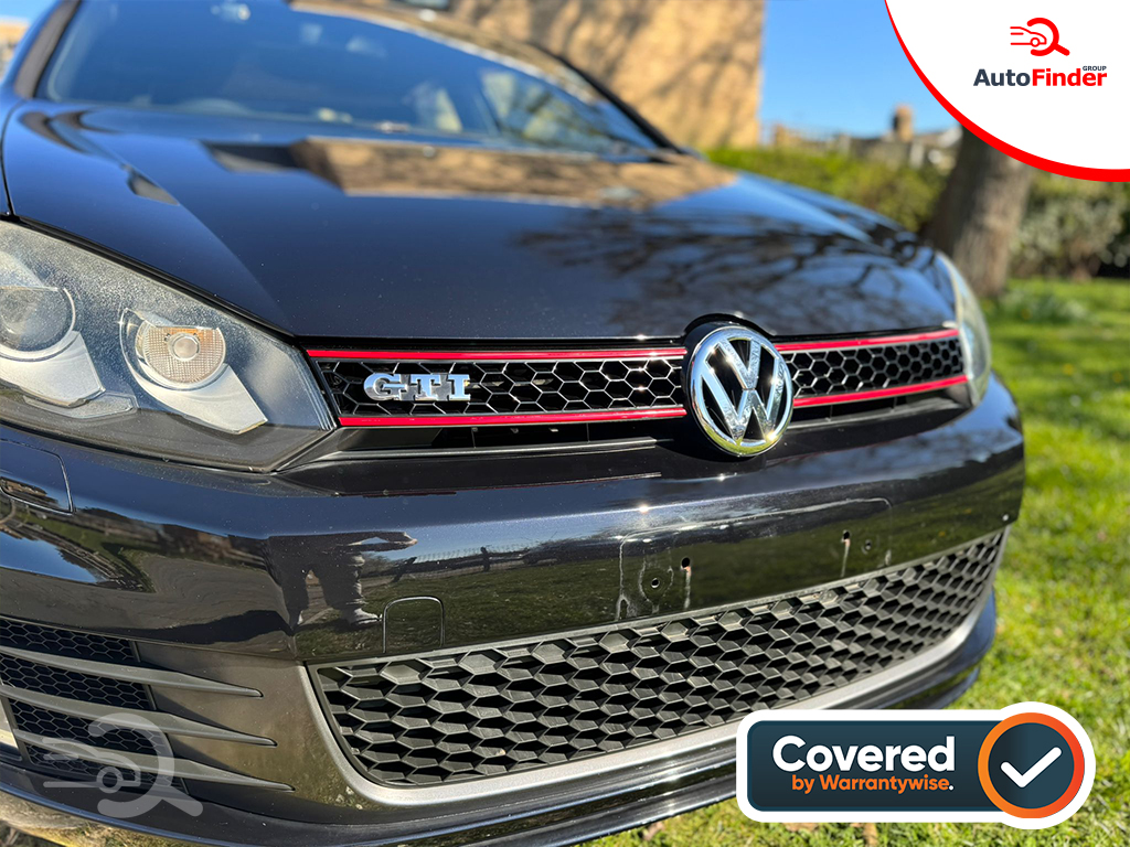 
								Volkswagen Golf GTI full									