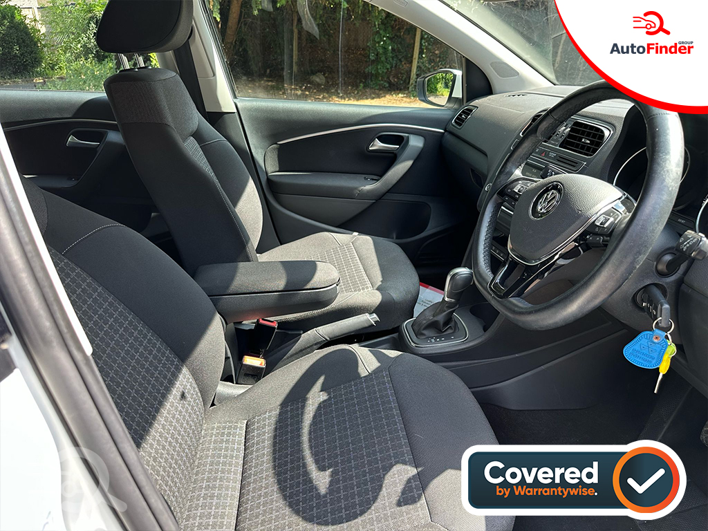 
								Volkswagen Polo full									