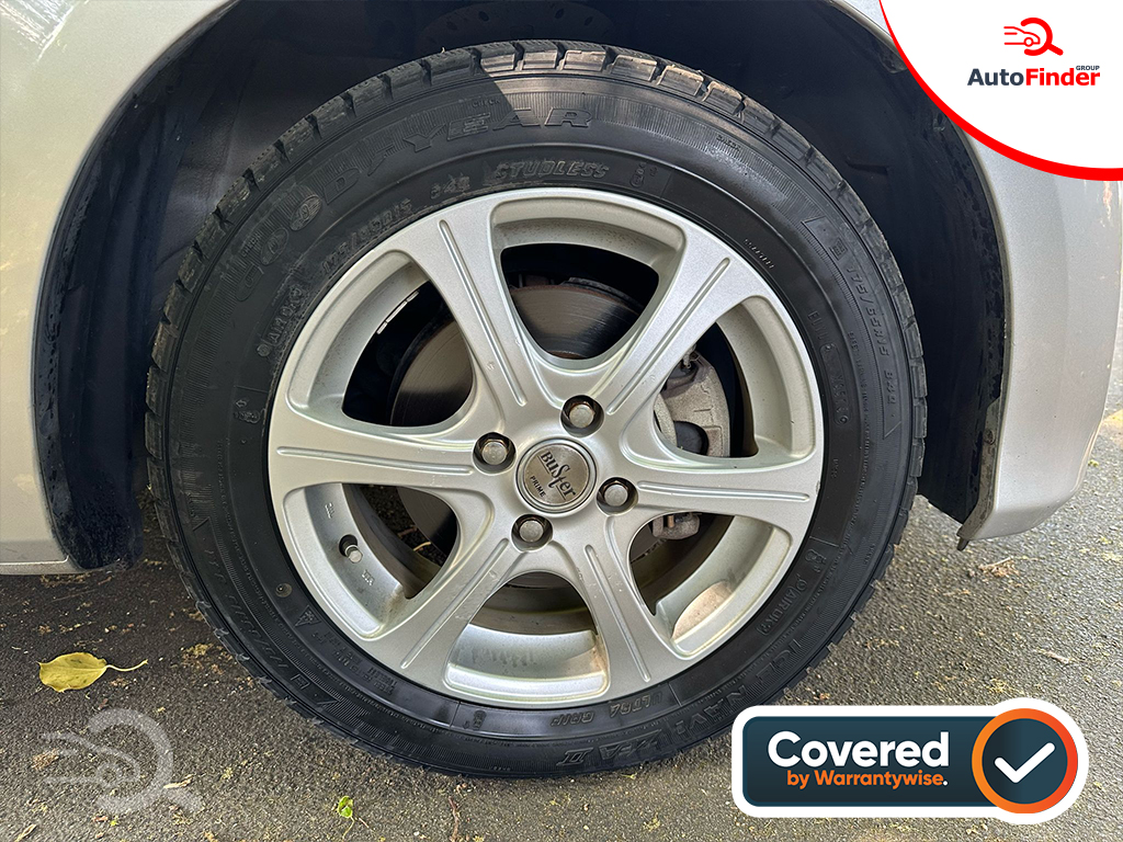 
								Honda Jazz Hybrid full									