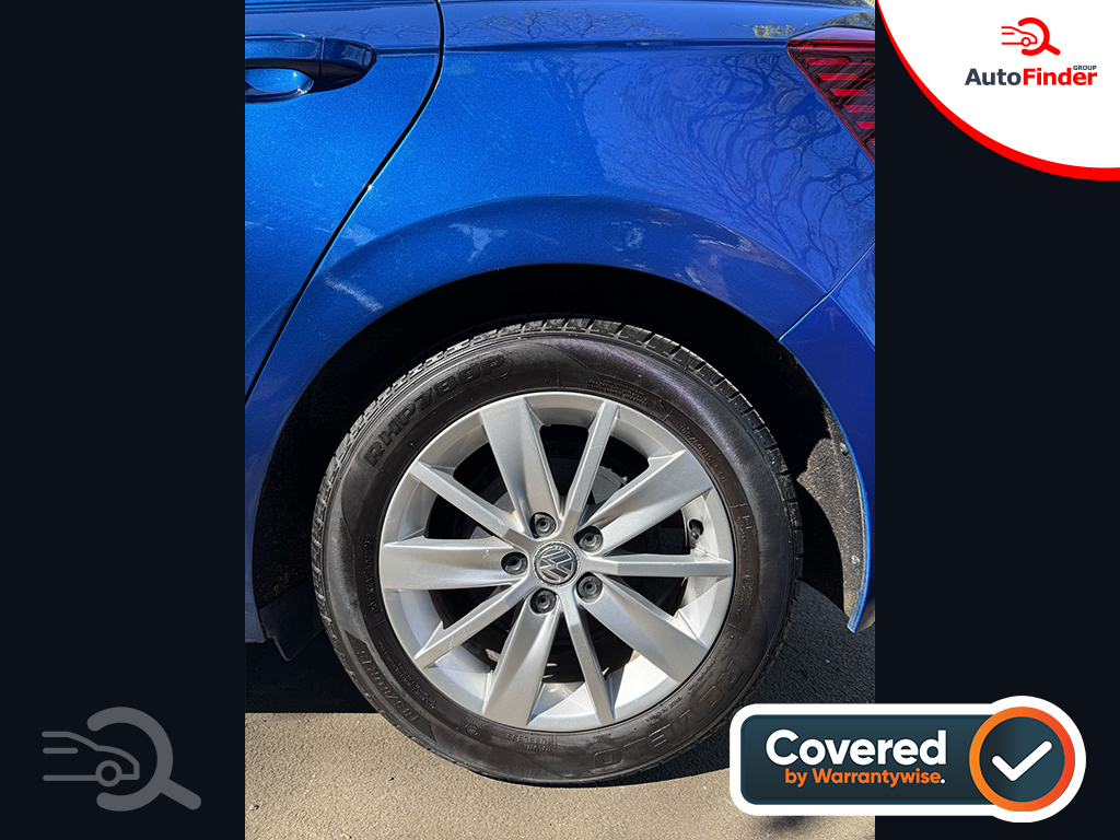 
								Volkswagen Polo TSI Highline full									