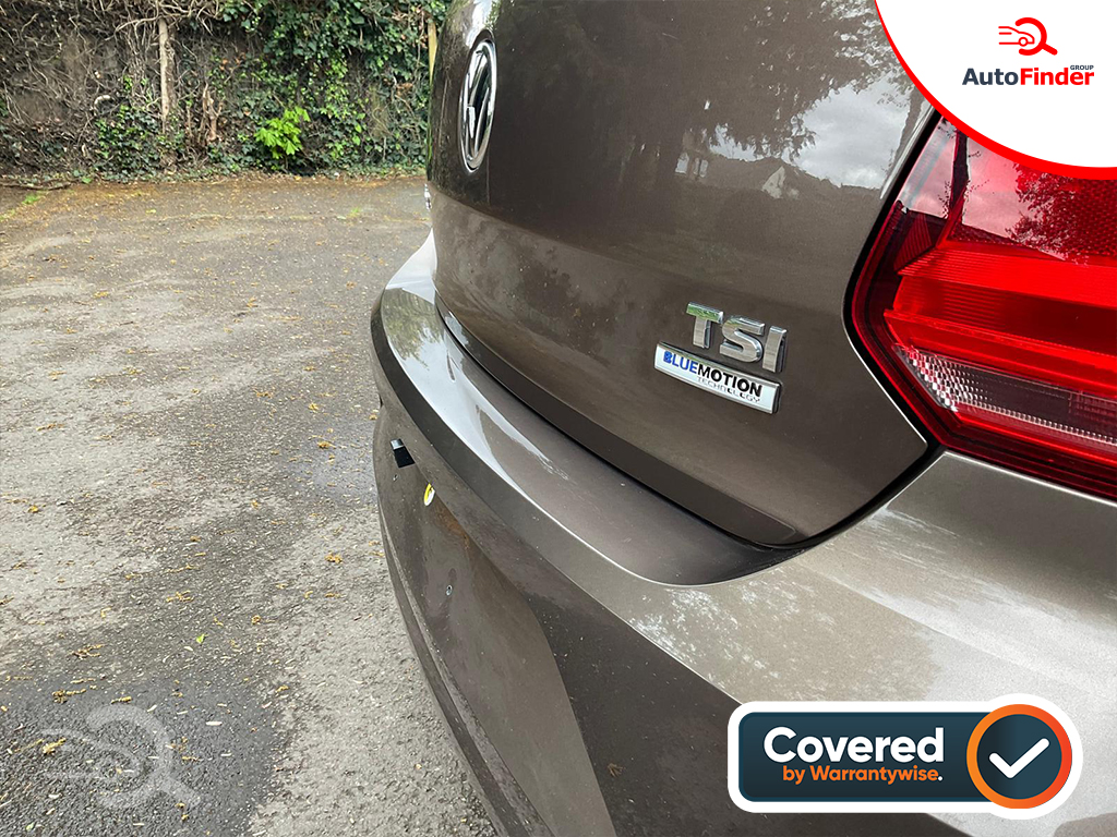 
								Volkswagen Polo full									