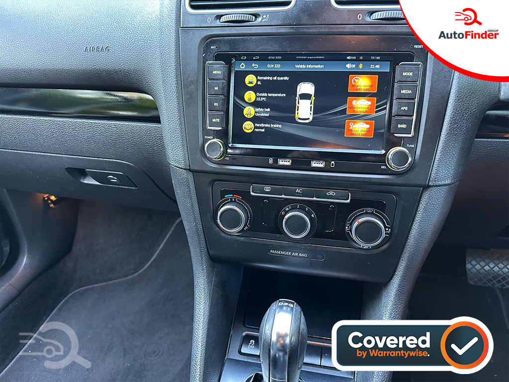 
								Volkswagen Golf full									