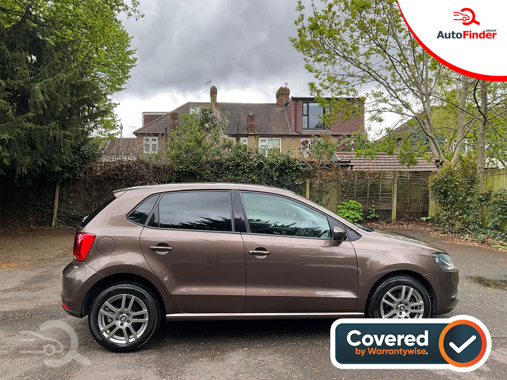 
								Volkswagen Polo full									